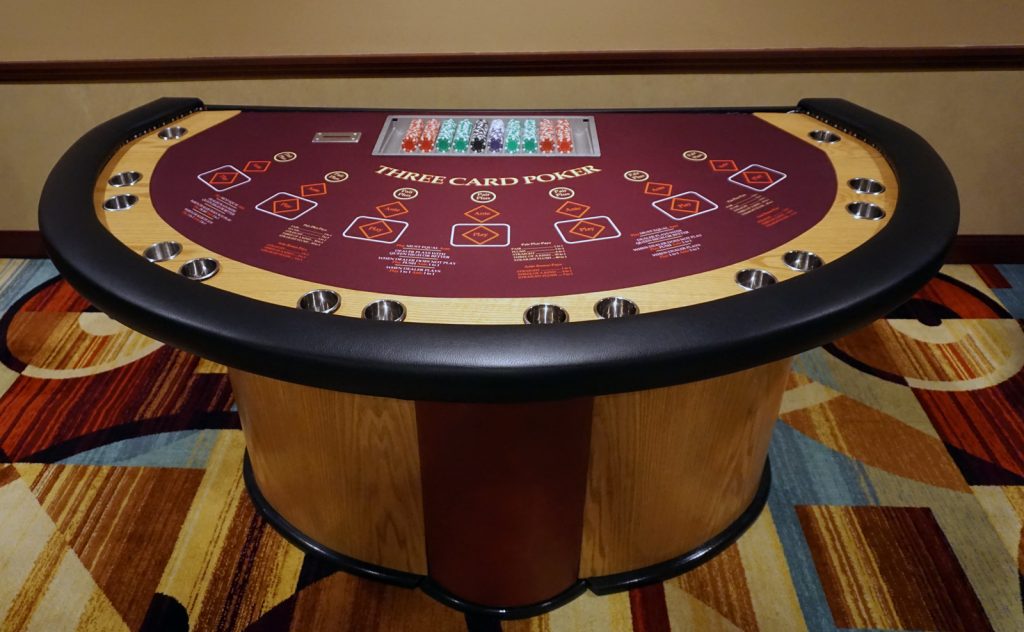 poker-and-card-table