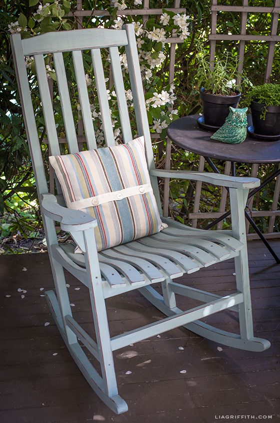 DIY Vintage Painted Rocking Chairs | Painted rocking chairs .