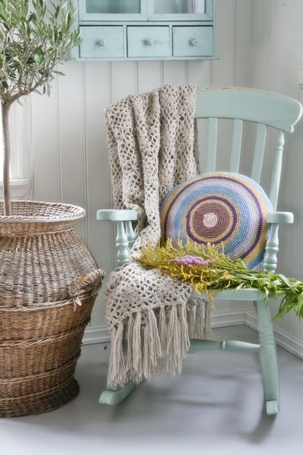 Pin by Beulah Laster on Sacred Quiet at Home | Old rocking chairs .
