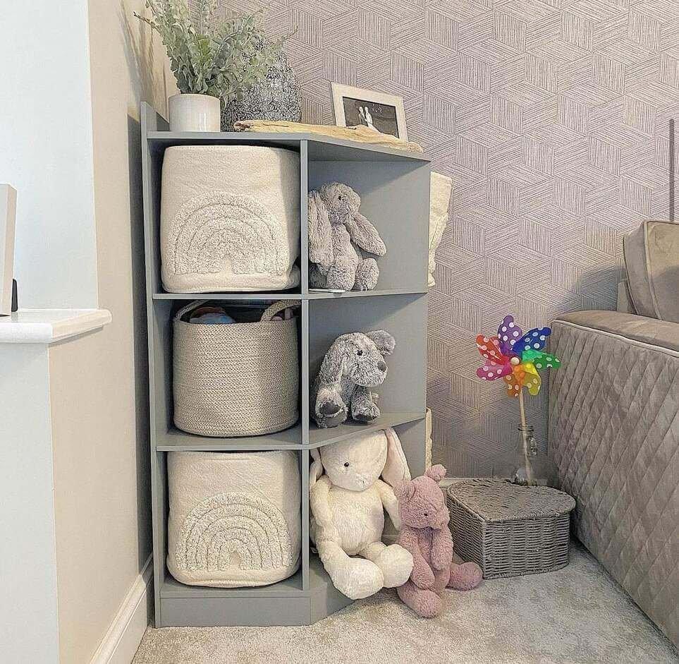 A stylish storage ⁣basket to keep toys organized in your Nursery Nook