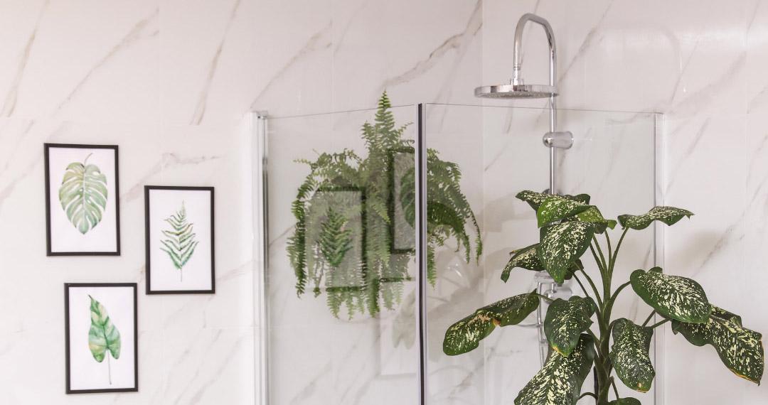 Bathroom biophilia: Add plants for a calming, ⁢natural vibe