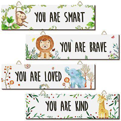 Inspirational quotes decorate ⁤the walls of the nursery nook