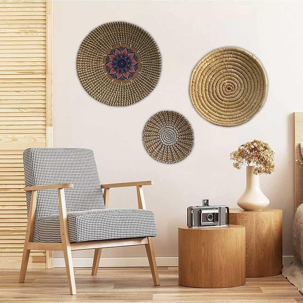 Incorporate natural textures with woven​ baskets ‌for an Earthy Living Room ⁤vibe