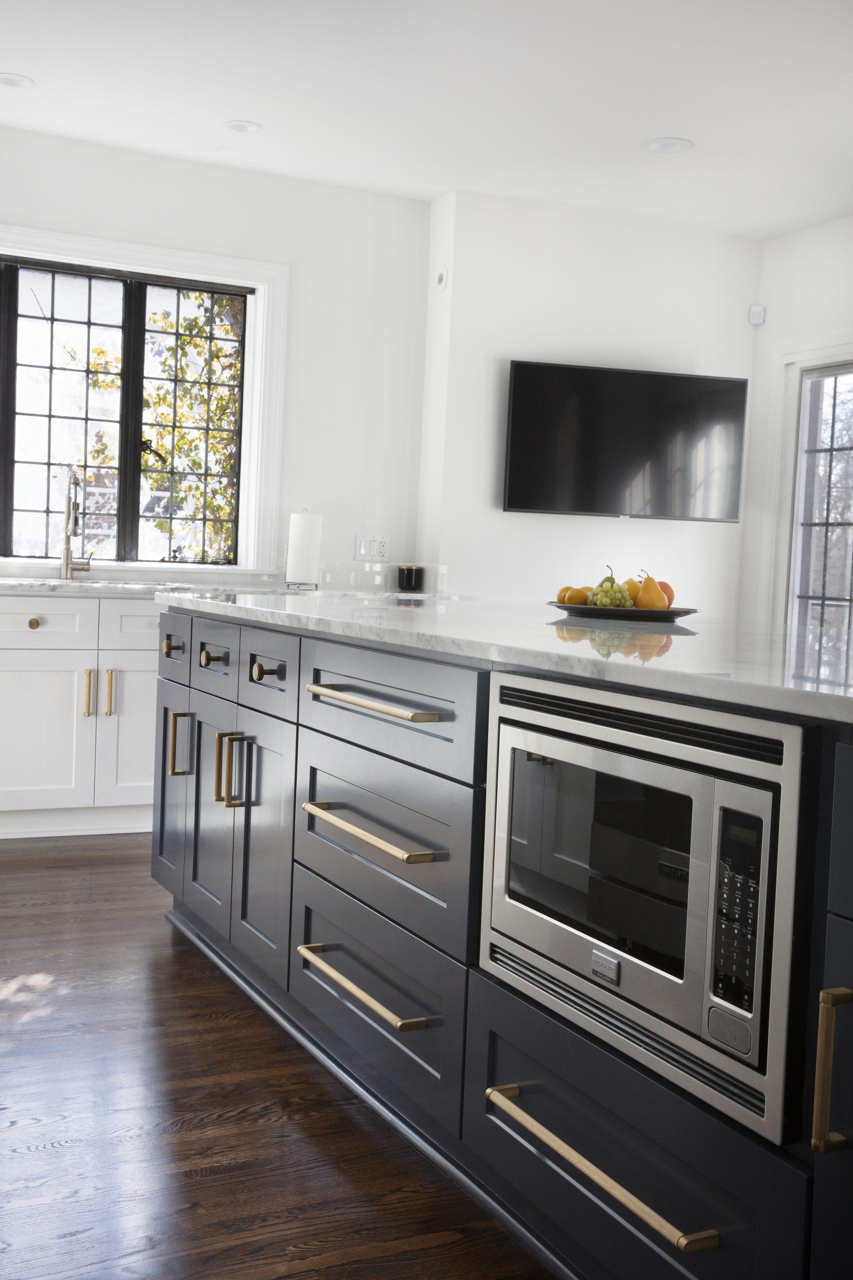 Smart​ appliances save time and energy, enhancing ​efficiency in⁢ your modern Eat-In Kitchen