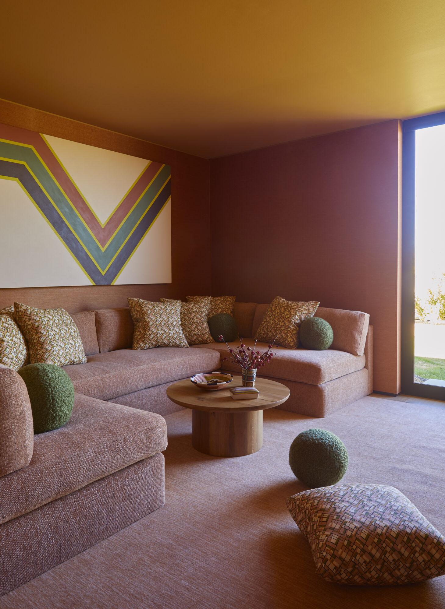 Use warm, earthy paint tones for inviting walls in ‌your Earthy Living Room