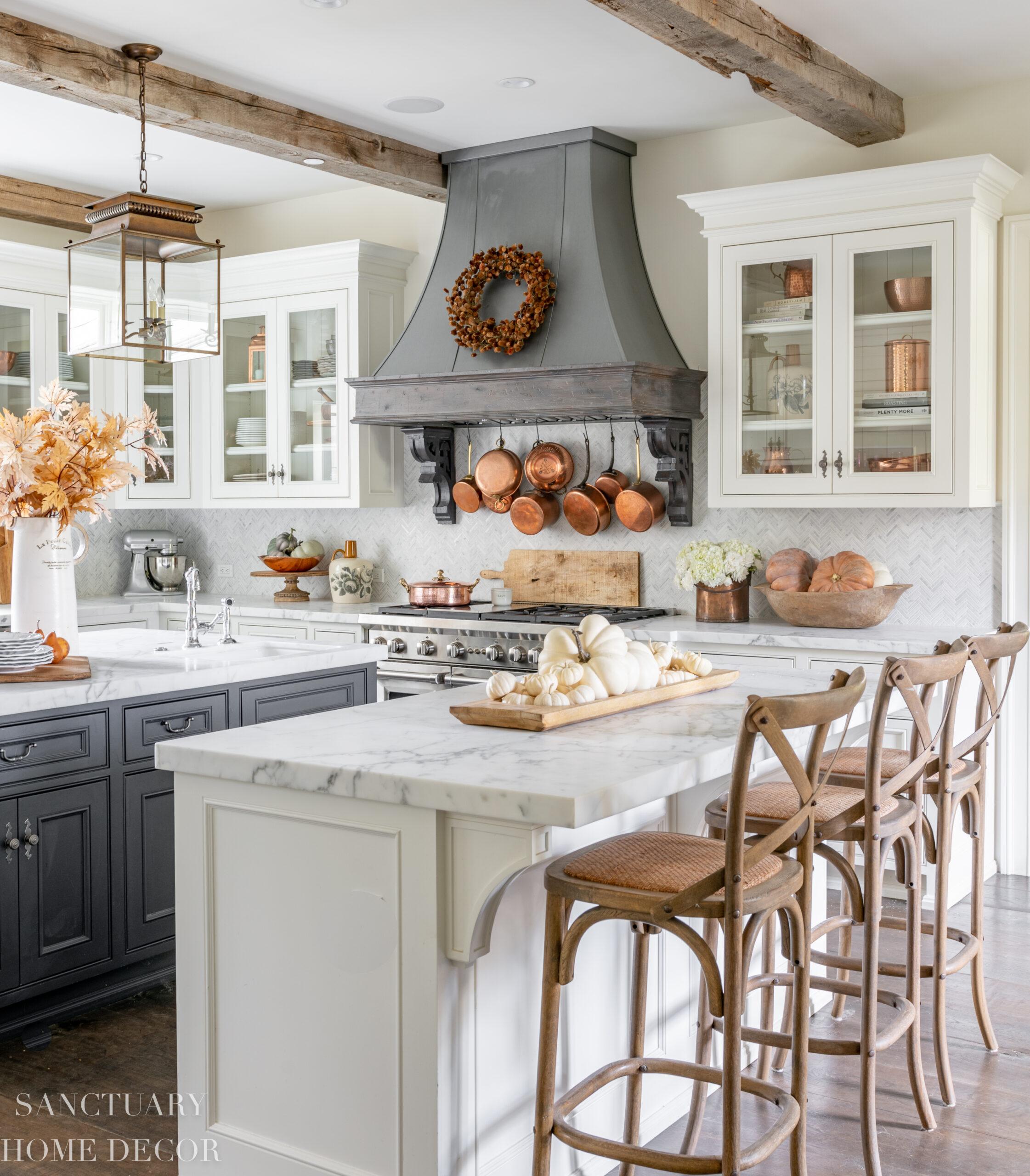 Charming farmhouse‍ decor pieces for a personal ‌touch in your farmhouse kitchen