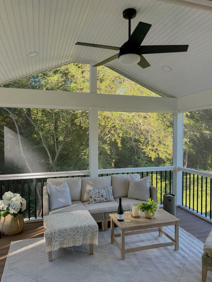 24 Essential Ideas for Your Dream Screened Porch Oasis