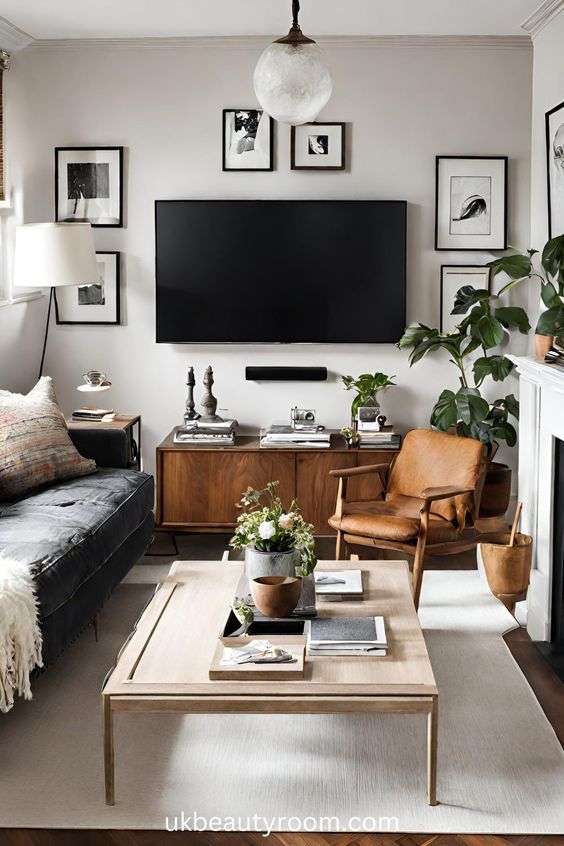 Efficient Elegance: Space-Saving Design Tips for a Stylish Small Living Room