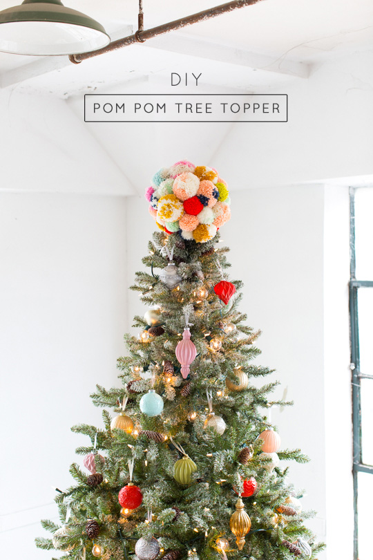 10 Unique Christmas Tree Toppers With Original DIY Desig