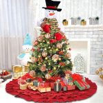 40 Unique Christmas Tree Topper Ideas - Best Ways to Top Holiday Tre