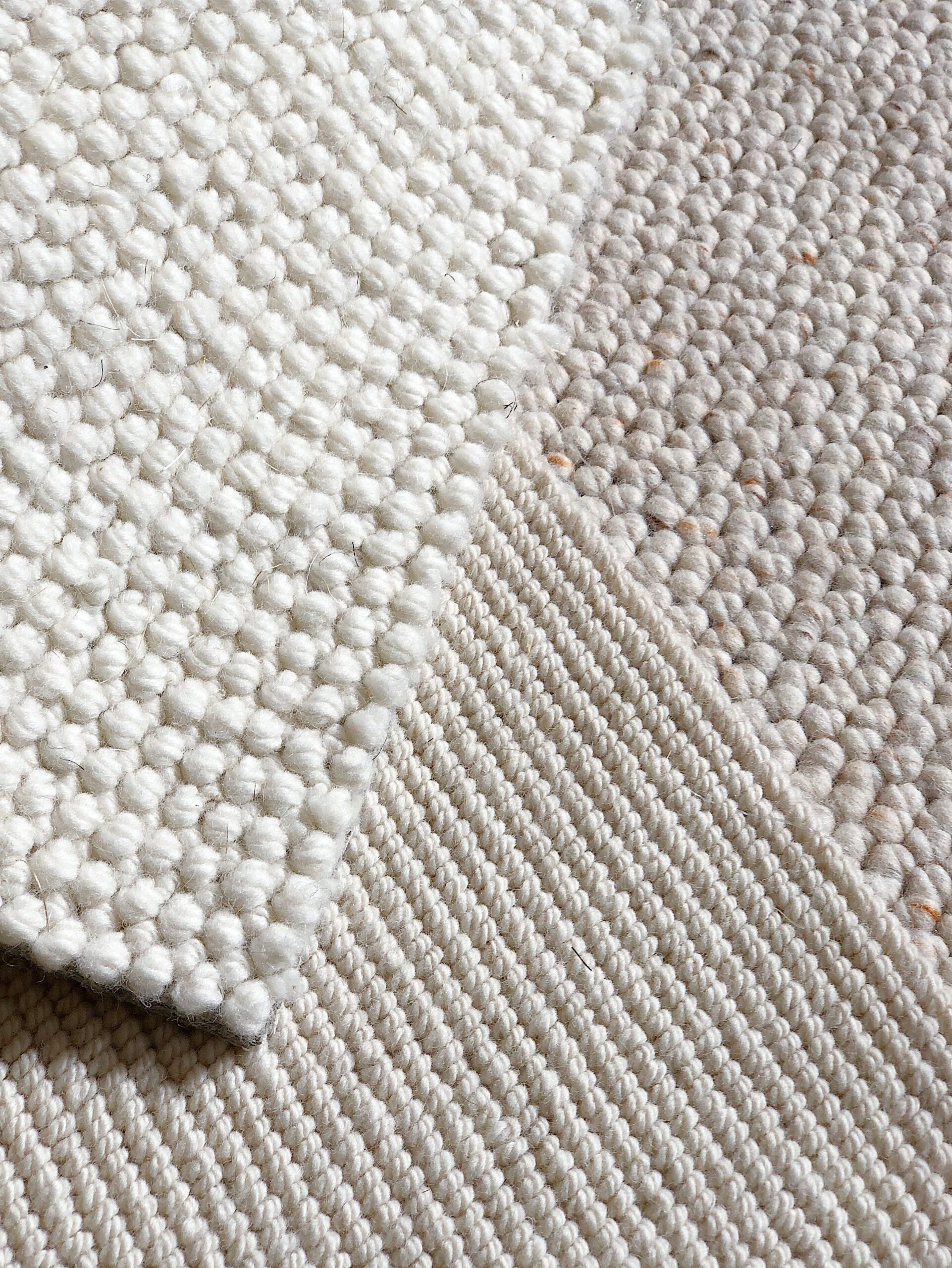 Things to consider while buying wool
  carpet